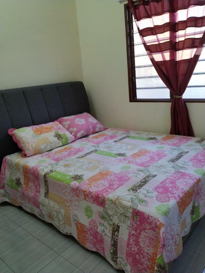 Homestay Ibu Пекан Экстерьер фото